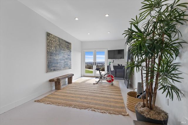 775 Benjamin Way, Healdsburg, CA 95448