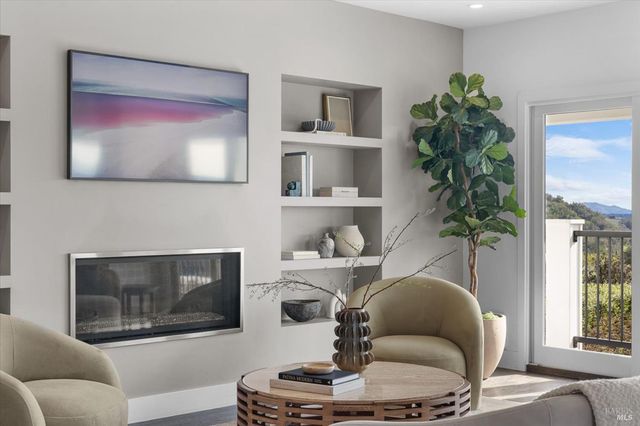 775 Benjamin Way, Healdsburg, CA 95448