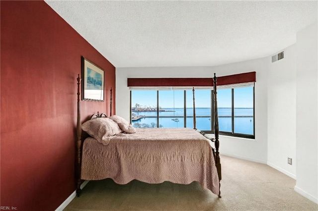 7505 River Rd Apt 12D, Newport News, VA 23607