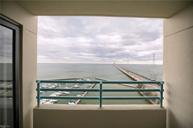 7505 River Rd Apt 12D, Newport News, VA 23607