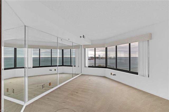 7505 River Rd Apt 12D, Newport News, VA 23607