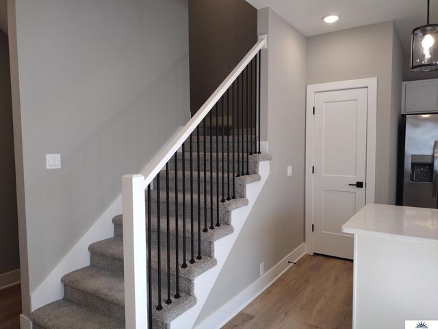 1915 Dahlman Rows Plaza, Omaha, NE 68108