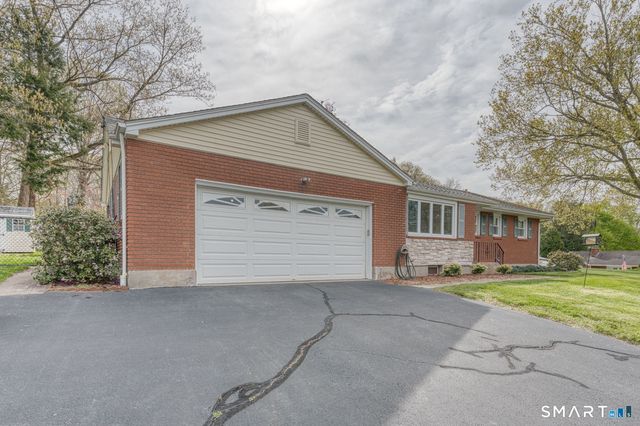 1 Gloria Heights, Portland, CT 06480