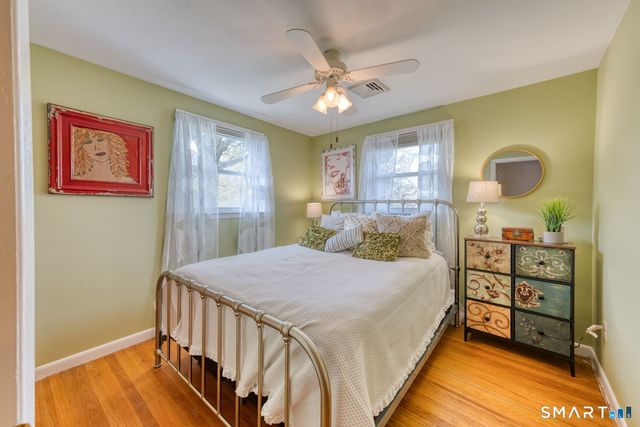 1 Gloria Heights, Portland, CT 06480