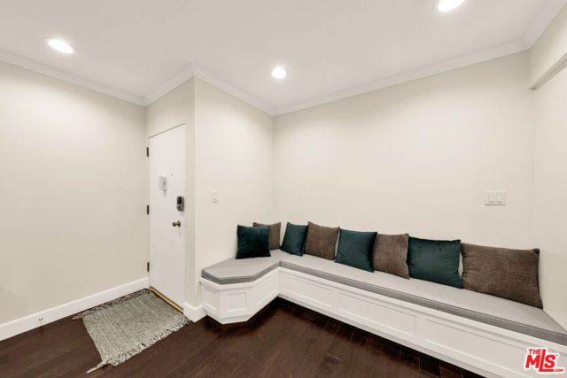 15248 Dickens Street 103, Sherman Oaks, CA 91403