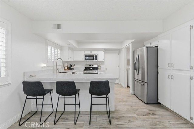 5717 Willowcrest Street, Bakersfield, CA 93313