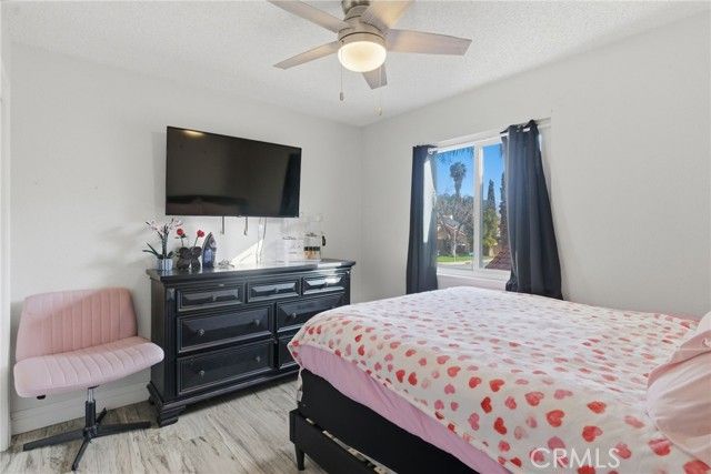 5717 Willowcrest Street, Bakersfield, CA 93313