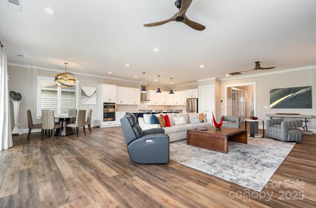 21016 Molly Harper Drive, Cornelius, NC 28031