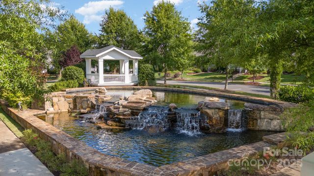 21016 Molly Harper Drive, Cornelius, NC 28031