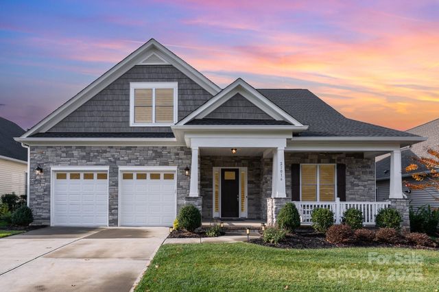 21016 Molly Harper Drive, Cornelius, NC 28031