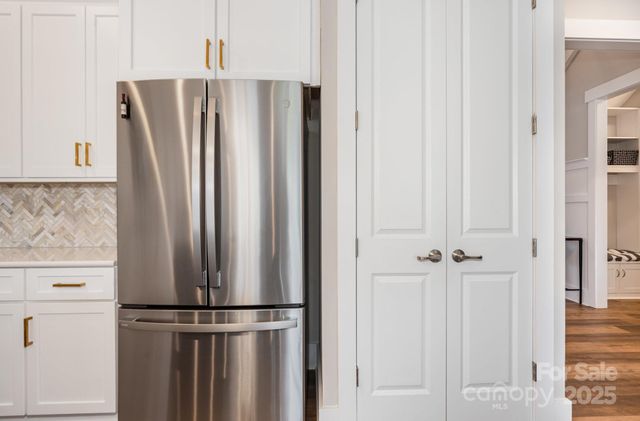 21016 Molly Harper Drive, Cornelius, NC 28031