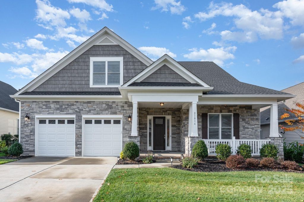 21016 Molly Harper Drive, Cornelius, NC 28031