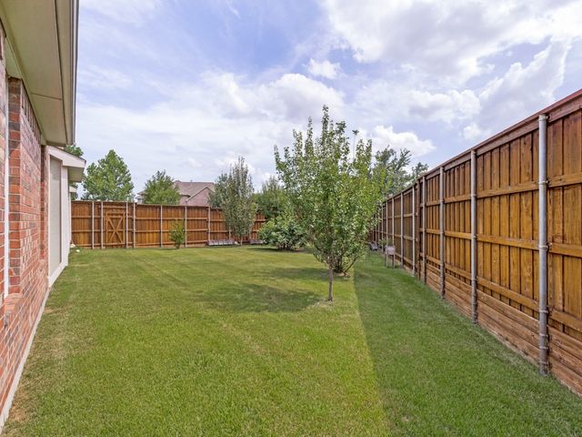 729 Driftwood Drive, Murphy, TX 75094