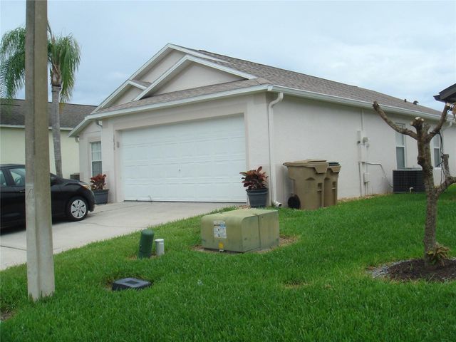 1036 CLEAR CREEK CIRCLE, Clermont, FL 34714
