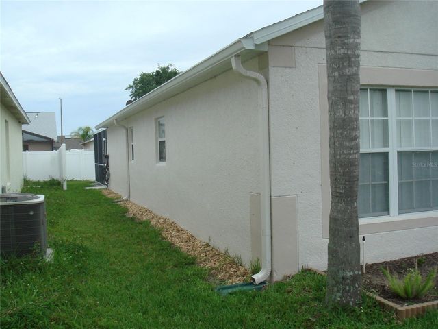 1036 CLEAR CREEK CIRCLE, Clermont, FL 34714