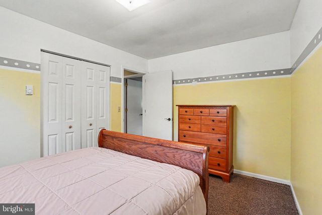 520 SCHOOLHOUSE RD, Bernville, PA 19506
