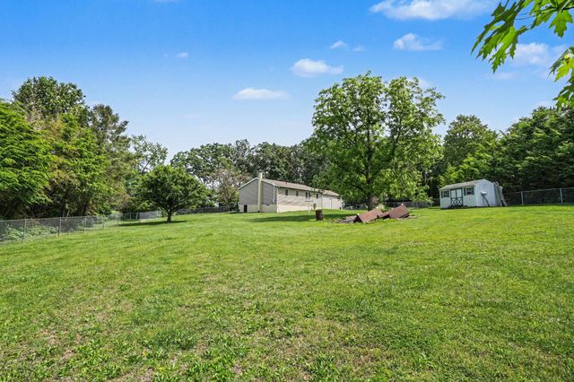 520 SCHOOLHOUSE RD, Bernville, PA 19506