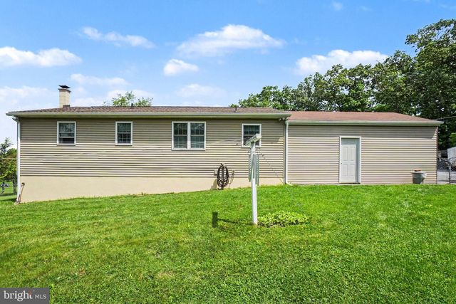 520 SCHOOLHOUSE RD, Bernville, PA 19506