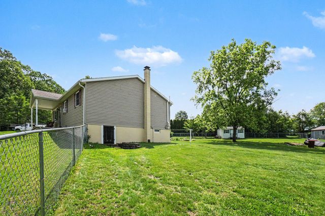520 SCHOOLHOUSE RD, Bernville, PA 19506