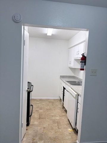 5625 Antoine Drive 501, Houston, TX 77091