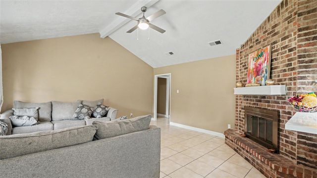 4211 Thunder Bay Drive, Pasadena, TX 77504