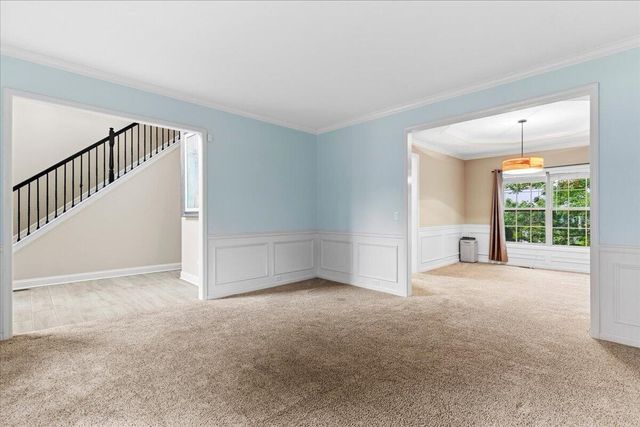 340 Meadowcrest Park, Lexington, KY 40515