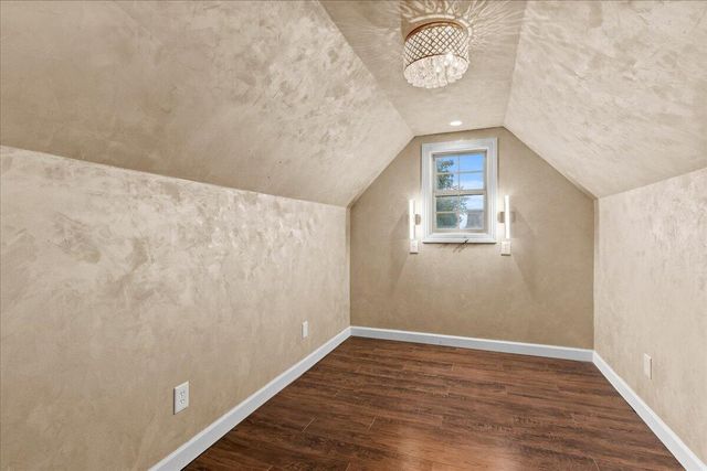340 Meadowcrest Park, Lexington, KY 40515