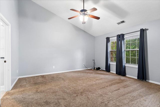 340 Meadowcrest Park, Lexington, KY 40515