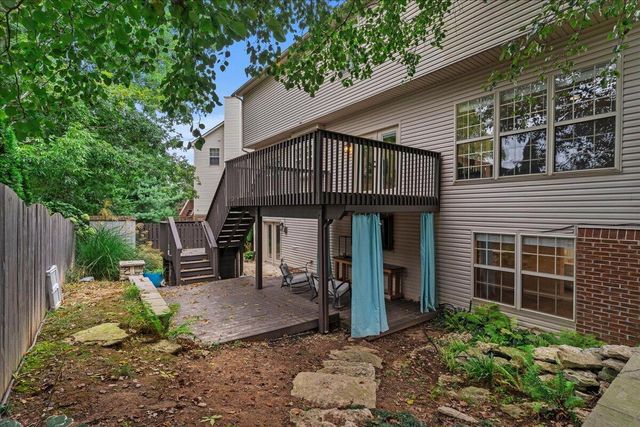 340 Meadowcrest Park, Lexington, KY 40515