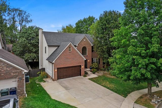 340 Meadowcrest Park, Lexington, KY 40515