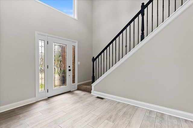 340 Meadowcrest Park, Lexington, KY 40515