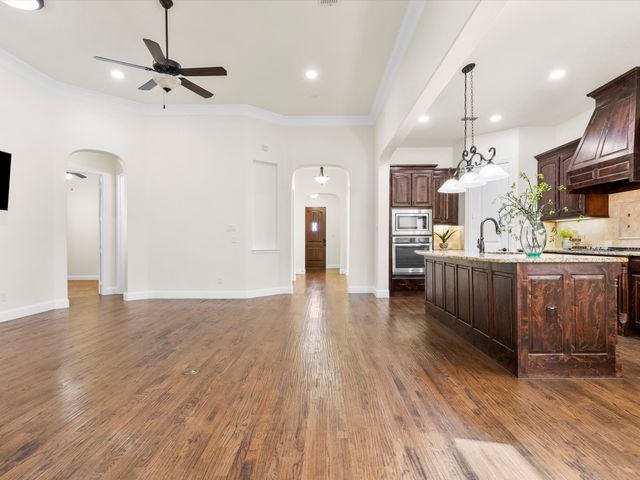 3448 Tuscan Hills Circle, Denton, TX 76210