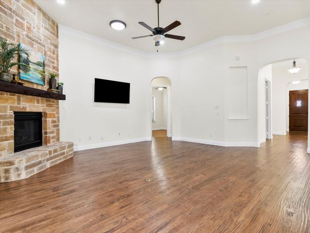 3448 Tuscan Hills Circle, Denton, TX 76210