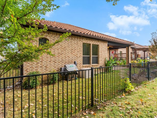 3448 Tuscan Hills Circle, Denton, TX 76210