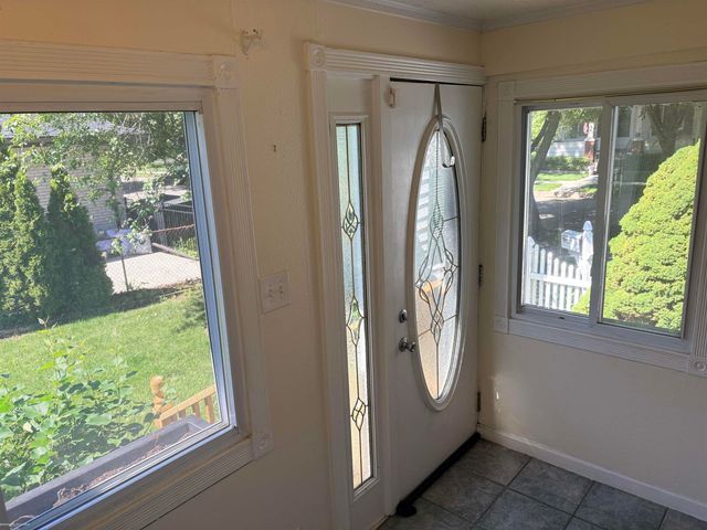 73 Smith Street, Mount Clemens, MI 48043
