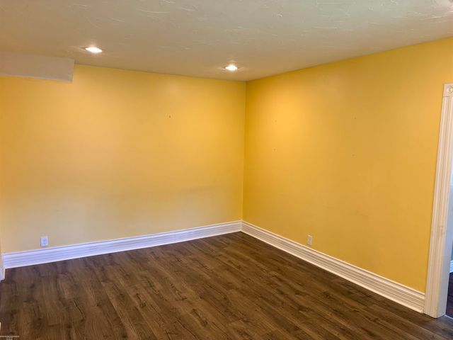 73 Smith Street, Mount Clemens, MI 48043