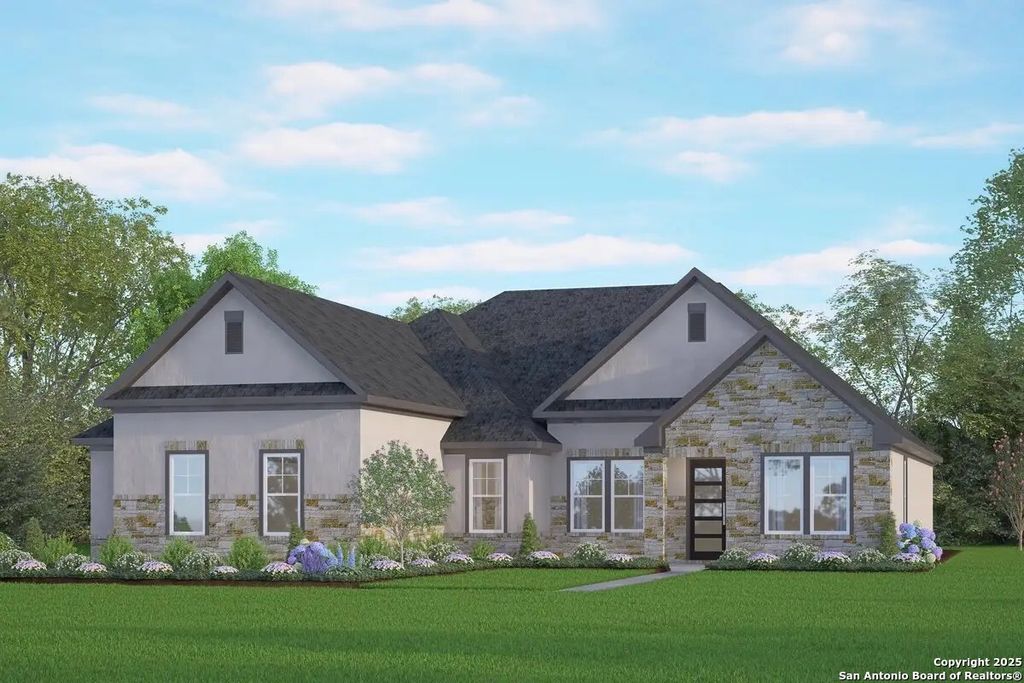 183 Poe Parkway, Castroville, TX 78009