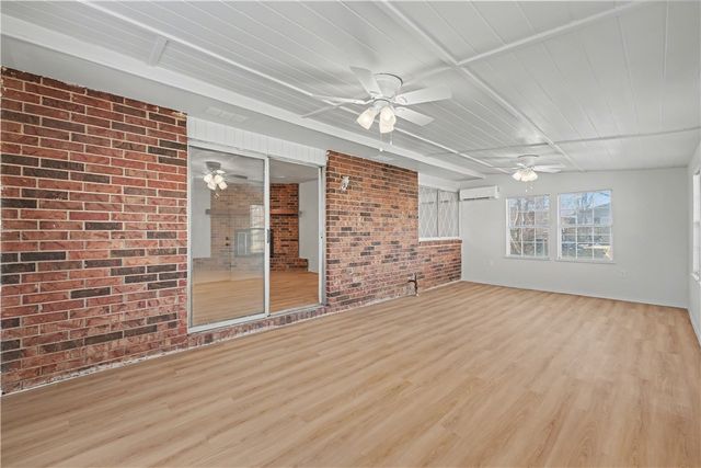 3604 Harvo Circle, Springdale, AR 72762