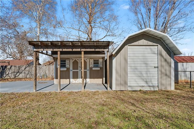 3604 Harvo Circle, Springdale, AR 72762