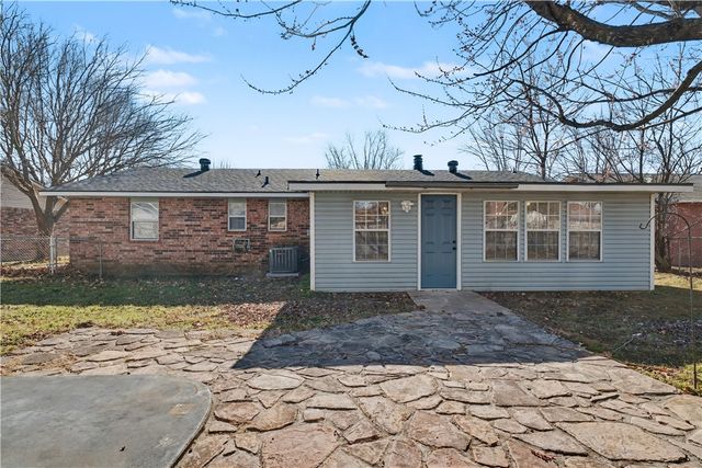 3604 Harvo Circle, Springdale, AR 72762