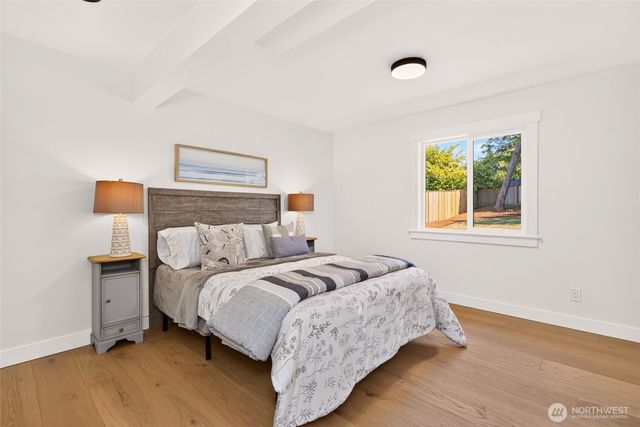 19624 62nd Avenue NE, Kenmore, WA 98028