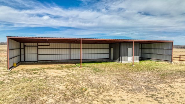 623 County Road 123, Comanche, TX 76442