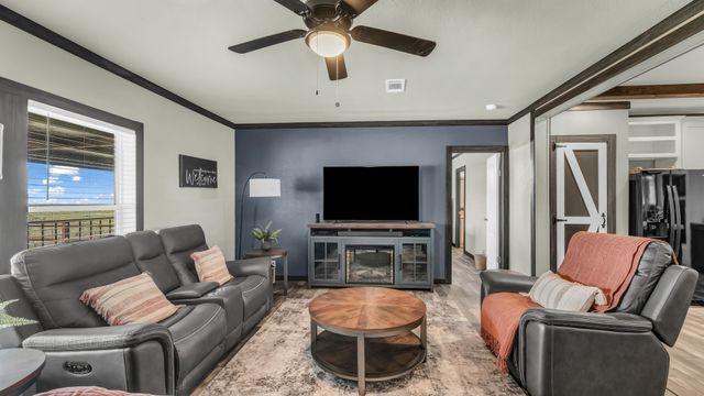 623 County Road 123, Comanche, TX 76442