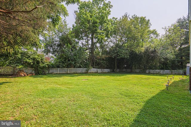 215 CLARENDON AVE, Pikesville, MD 21208
