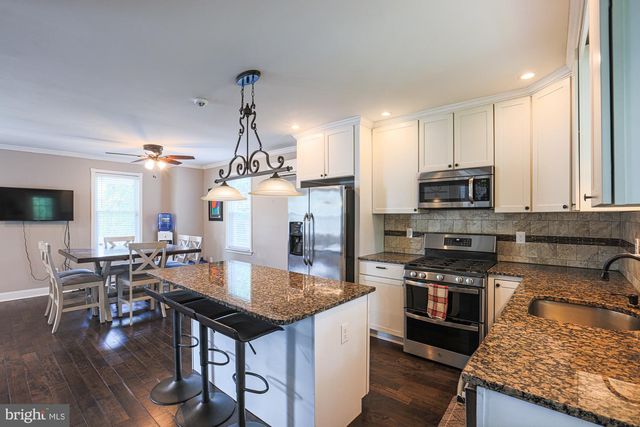 215 CLARENDON AVE, Pikesville, MD 21208