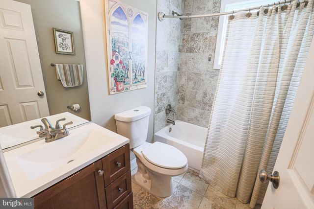 215 CLARENDON AVE, Pikesville, MD 21208