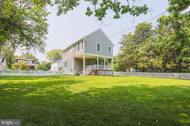 215 CLARENDON AVE, Pikesville, MD 21208