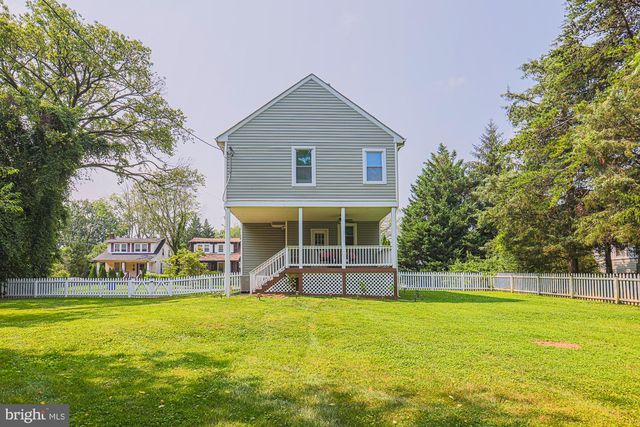 215 CLARENDON AVE, Pikesville, MD 21208
