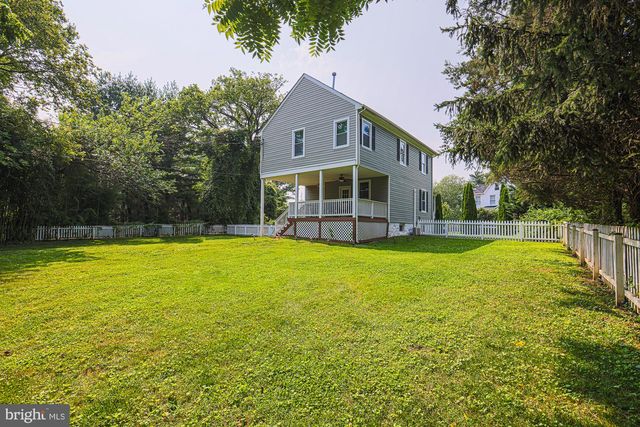 215 CLARENDON AVE, Pikesville, MD 21208