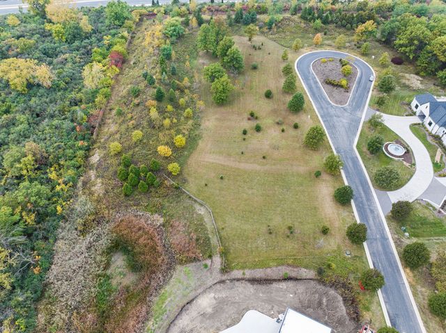 15 TEMPLETON Drive, Oak Brook, IL 60523